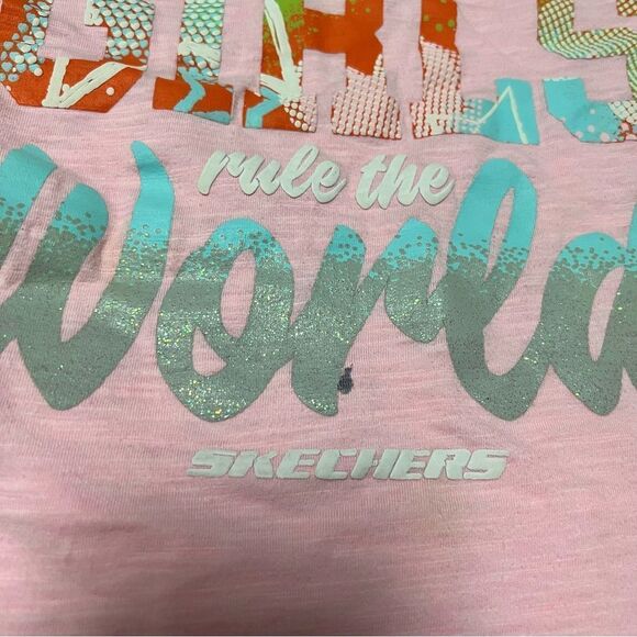 🍭4/$20 Skechers Short Sleeve “Girls Run the World” Graphic Tee - 7/8 - Picture 2 of 3